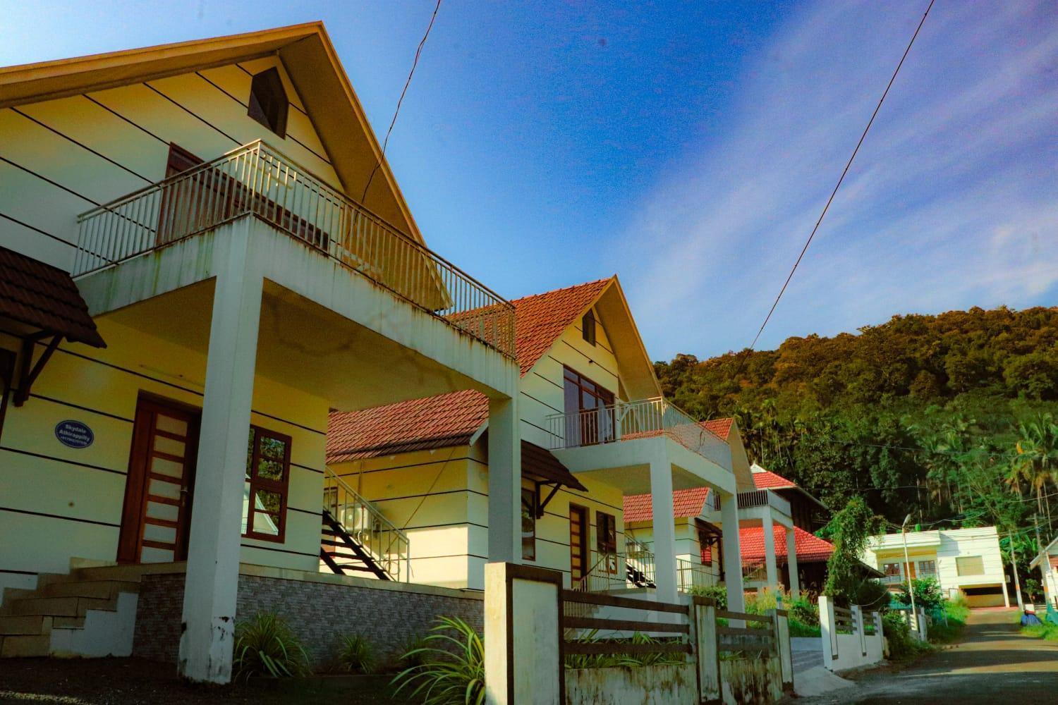 Nest Resorts Athirappilly Exterior foto
